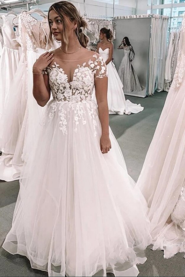 Modern Short Sleeves Floor-Length Bateau Tulle A-Line Wedding Dress with Appliques Lace