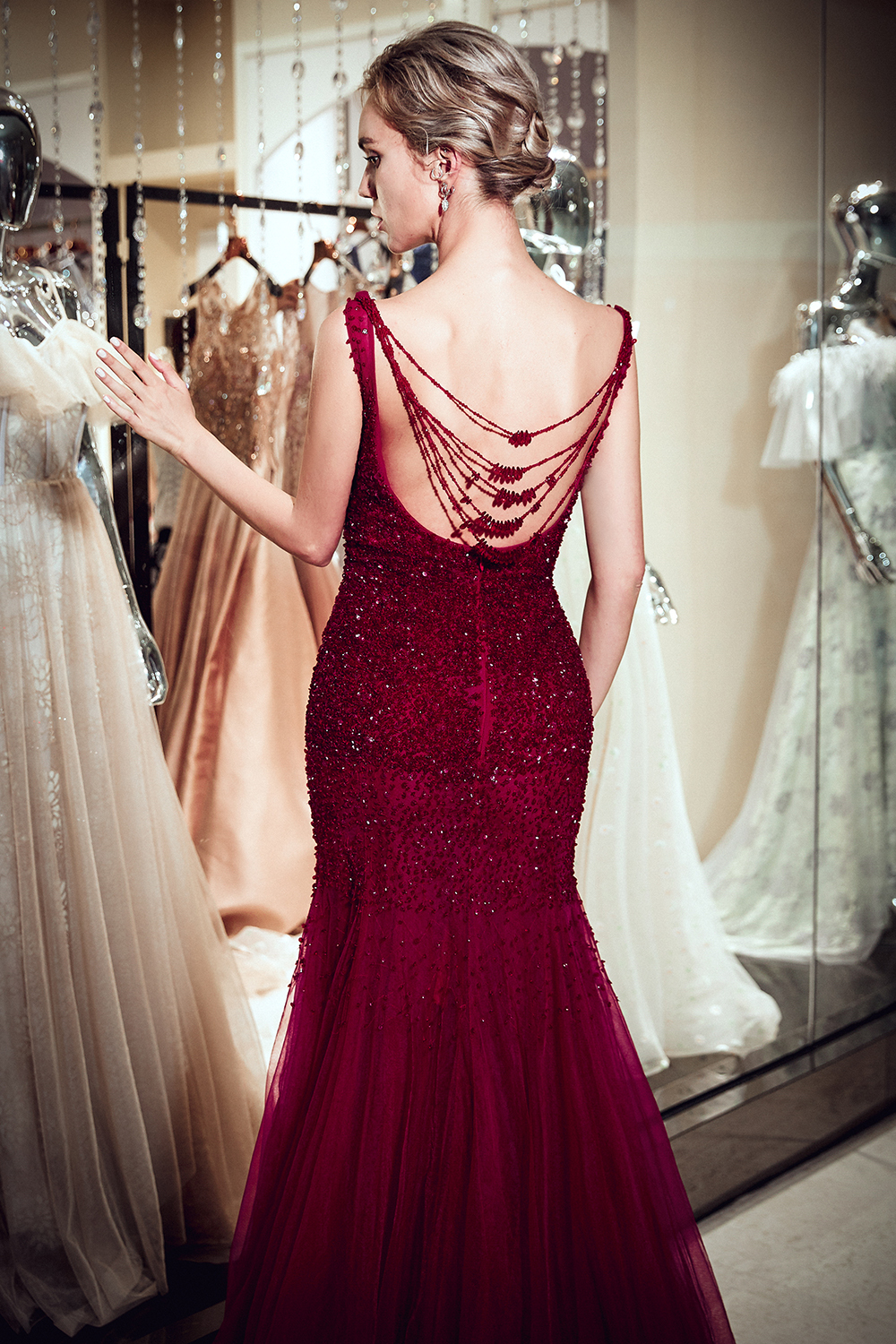 BMbridal Gorgeous Mermaid Sleeveless Prom Dresses Sequined Tulle Burgundy Formal Dresses Online
