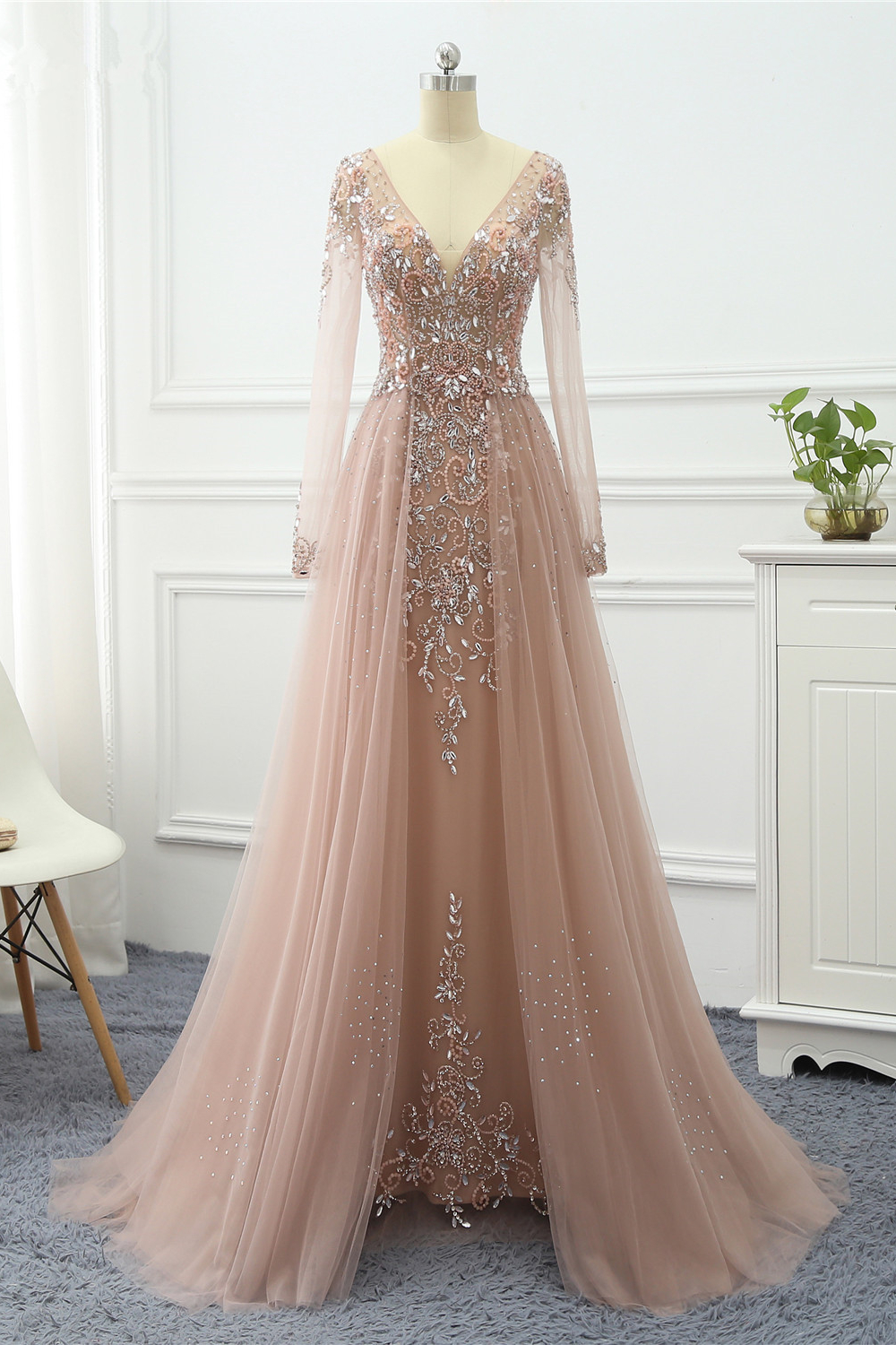 BMbridal Elegant V-Neck Long Sleeves Appliques Beadings Prom Dresses with Overskirt