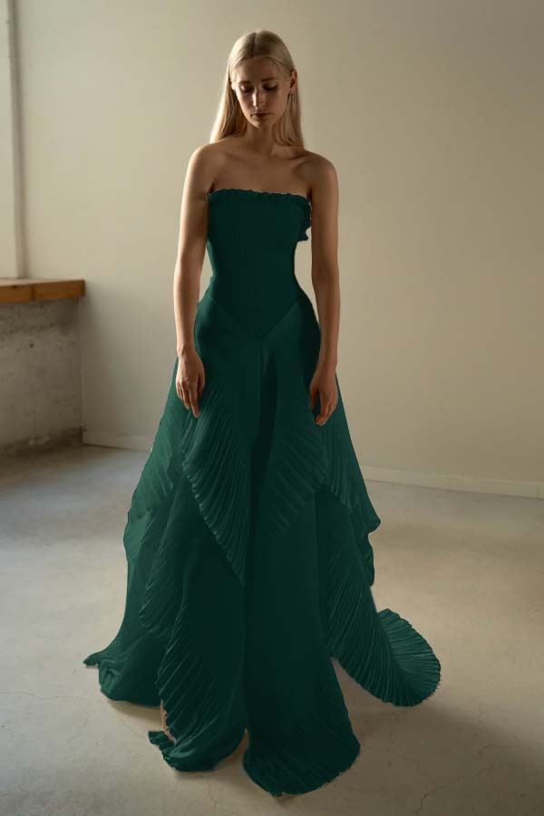 Chic Strapless Sleeveless Long Prom Dress With Ruffles Pleated