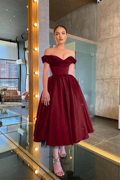 Chic Off the Shoulder Strapless Sleeveless Little Black A Line Prom Dress