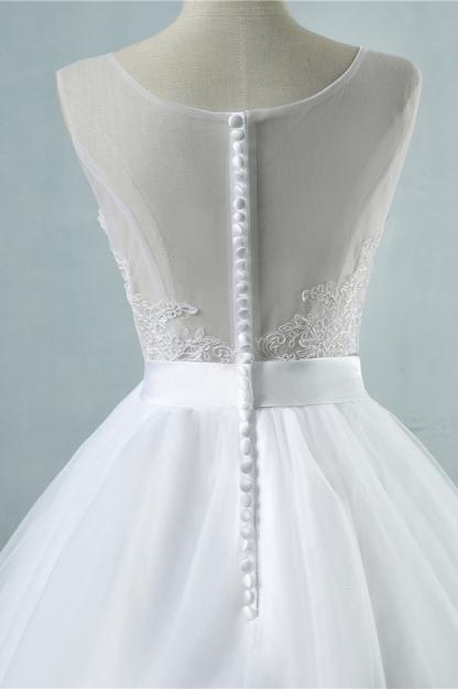 BMbridal Chic Square Neckling Sleeveless Wedding Dresses White Tulle Lace Bridal Gowns On Sale