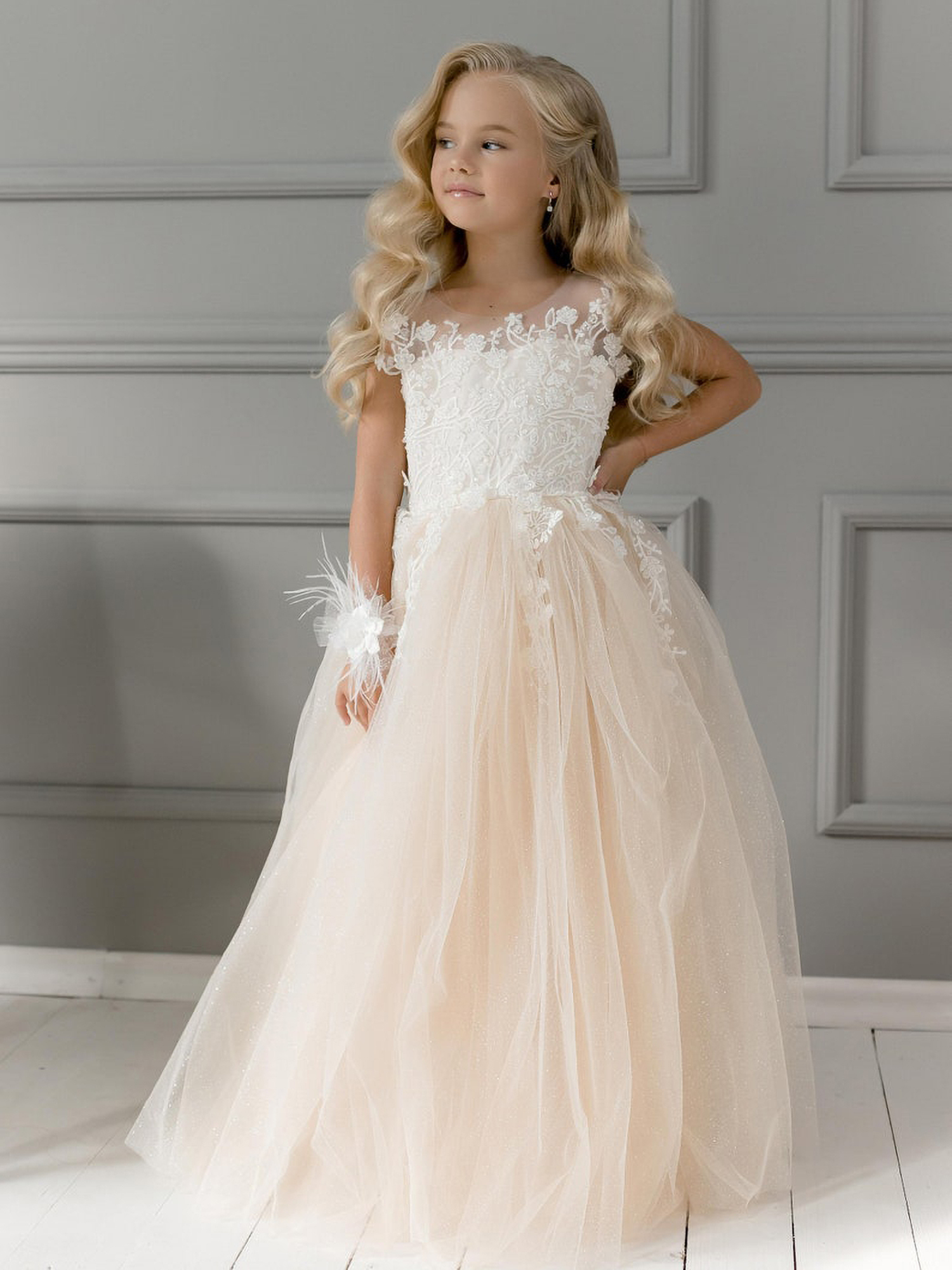 Champagne Shinning Sleeveless Ball Gown Flower Girls Dress With Lace-BMbridal