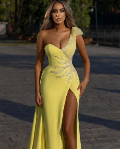 Designer Elegant Long Yellow Split Prom Dresses with Glitter-BMbridal.com