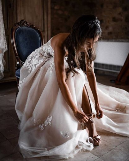 Modern A-Line Sweetheart 3D Floral Long Wedding Dress with Lace Tulle