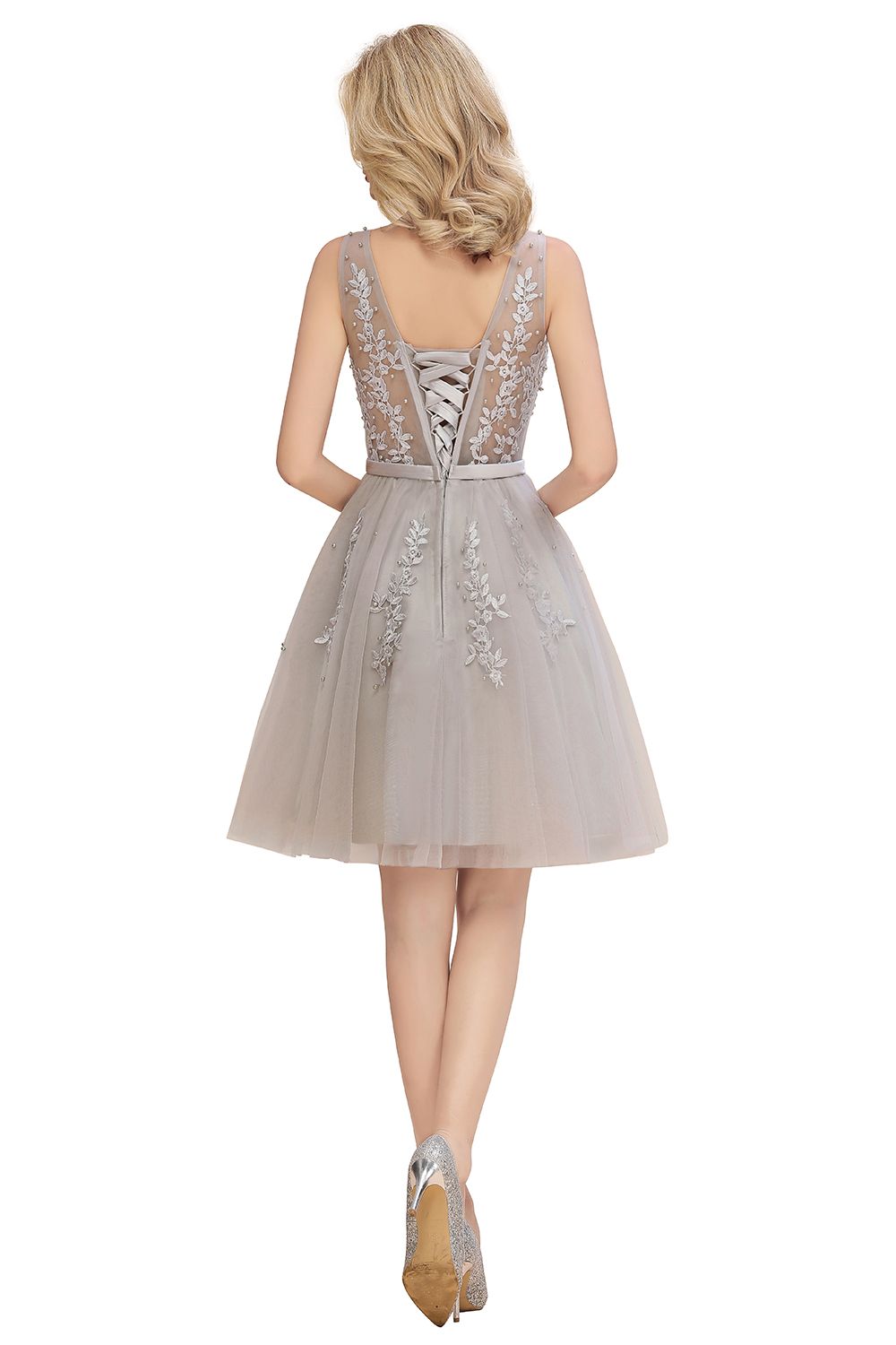 BMbridal Elegant V-Neck Sleeveless Short Prom Dress Mini Homecoming Dress With Lace Appliques