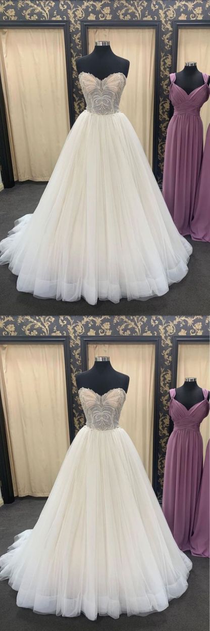 BMbridal Chic Ivory Sweetheart Long Lace Up Wedding Dress Crystal Appliques Bridal Gowns On Sale