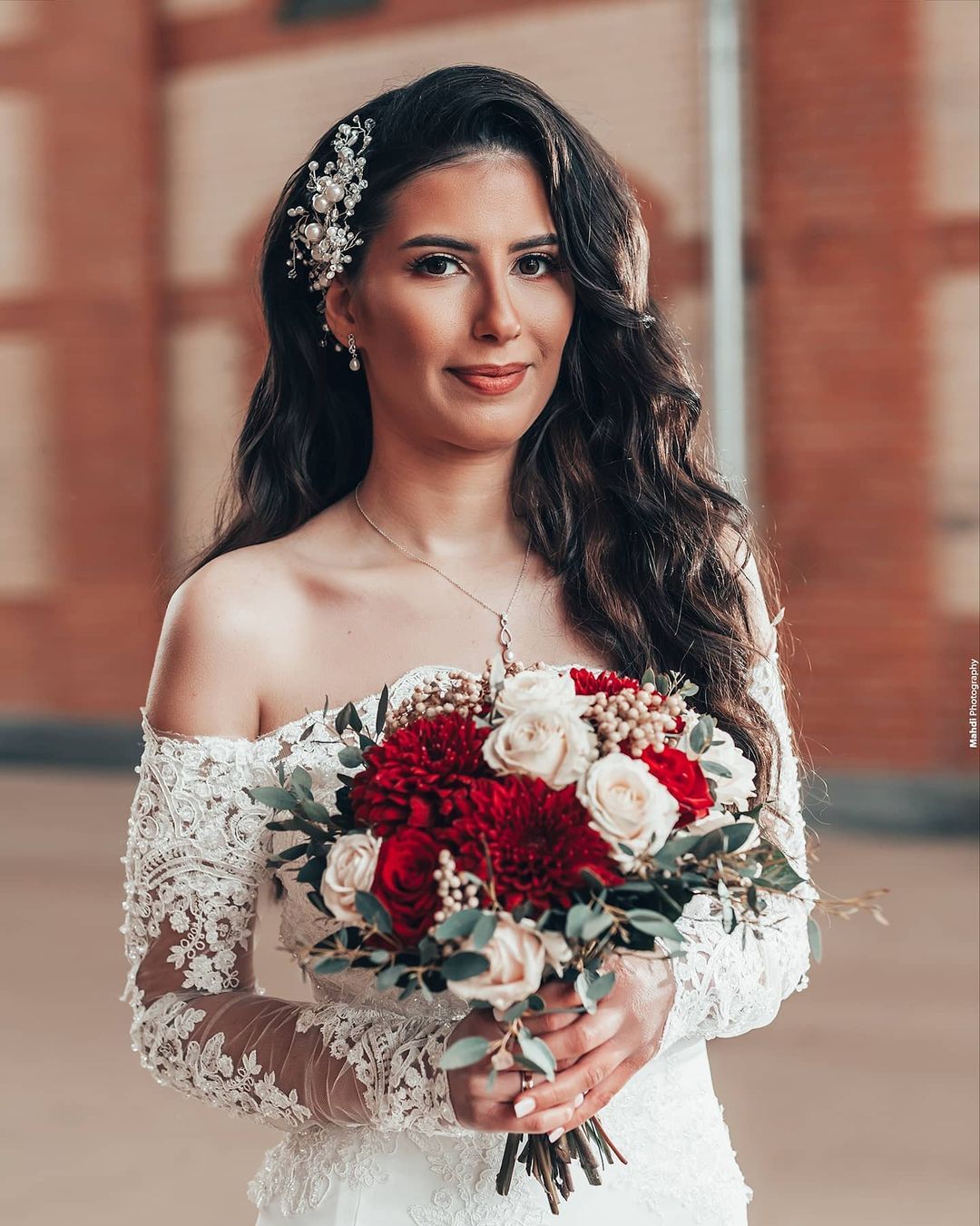 BMbridal Long Sleeves Off-the-Shoulder Wedding Dress Mermaid With Appliques-BMbridal