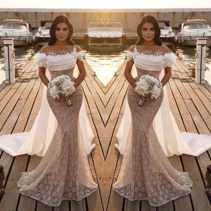 Bmbridal Off-the-Shoulder Wedding Dress Mermaid Lace With Cape-BMbridal