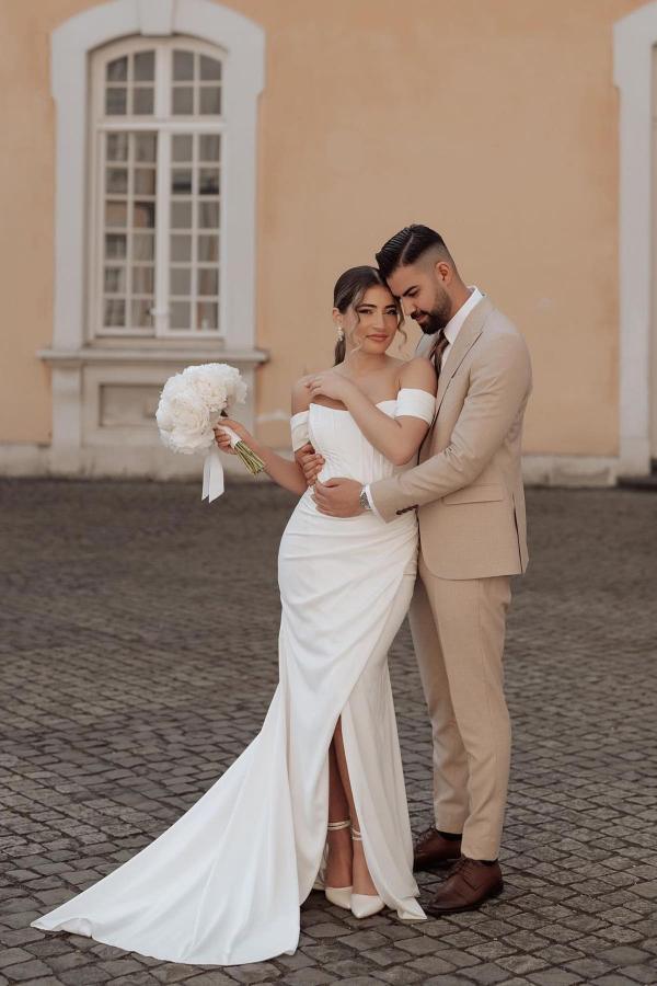 BMbridal Off-the-Shoulder White Wedding Dress Mermaid With Slit-BMbridal