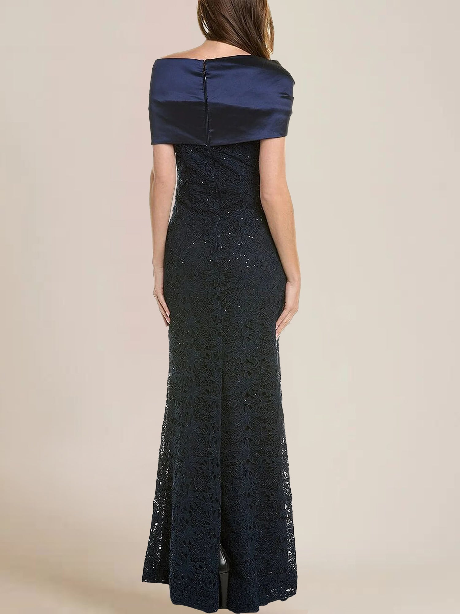 Off-the-Shoulder Lace Trumpet/Mermaid Mother of the Bride Dresses Featuring Applique & Beading-BMbridal