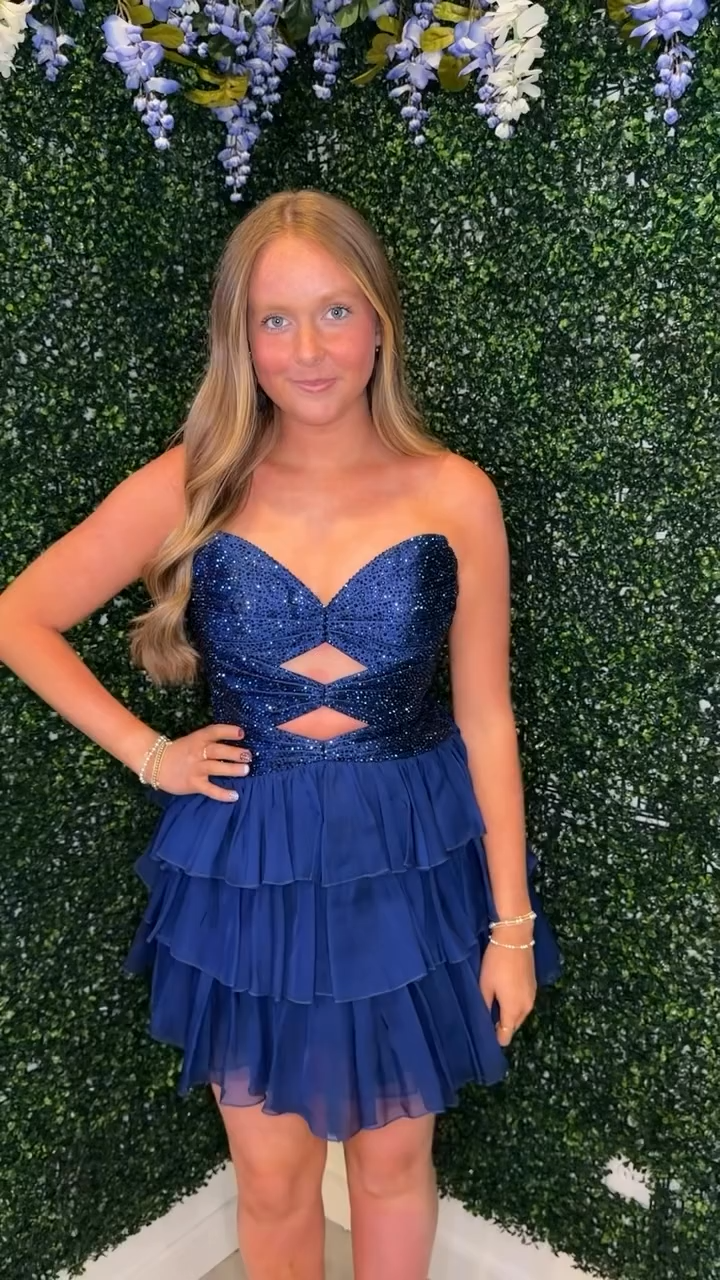 Strapless Rhinestone Twist Cutout Homecoming Dress Sweetheart Tiered Chiffon Mini Lace-Up Back
