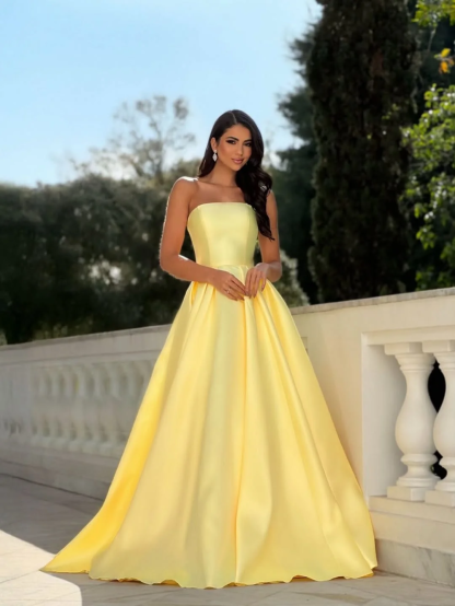Chic Strapless Sleeveless Long A Line Prom Dress With Pleated