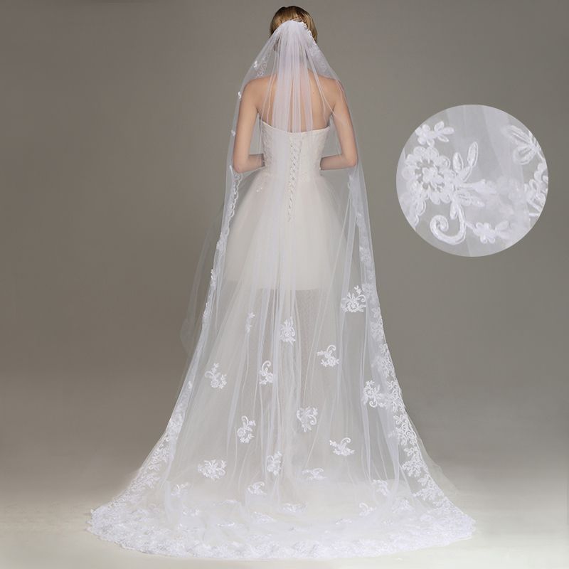 BMbridal One Layer Wedding Veil with Comb Lace Edge Appliqued Bridal Veil-BMbridal