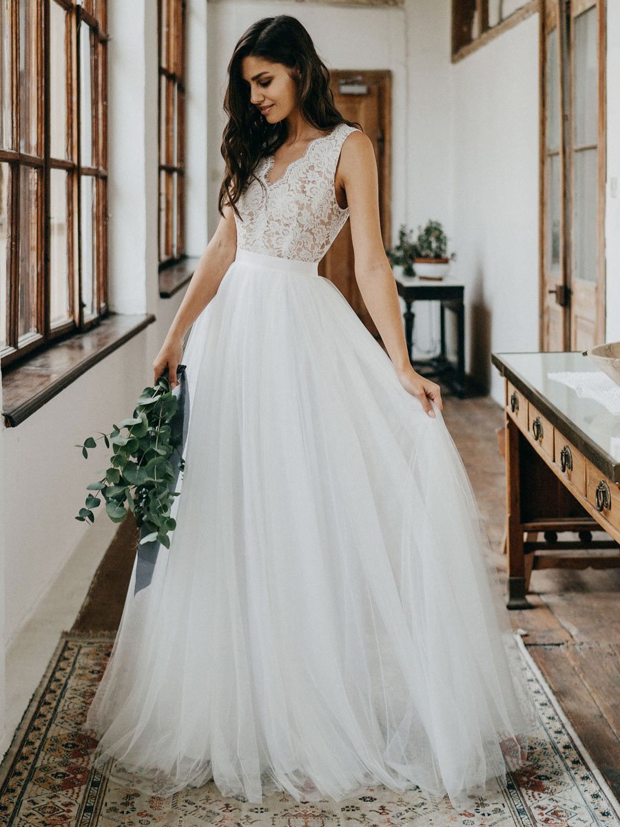 Lace Sleeveless Boho Wedding Dress