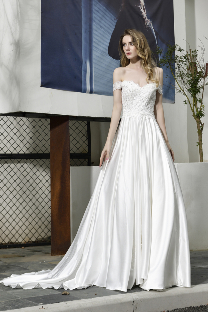 BMbridal Sexy Lace Appliques Off the Shoulder Sweetheart Wedding Dress with Low Back