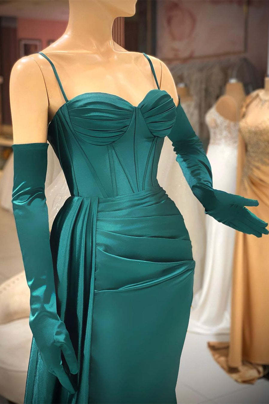 Elegant Long Dark Green Spaghetti Straps Prom Dress With Ruffles-BMbridal.com