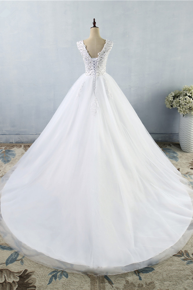 BMbridal Stunning V-Neck Sequins Tulle Wedding Dresses A-Line Lace Appliques Bridal Gowns Online