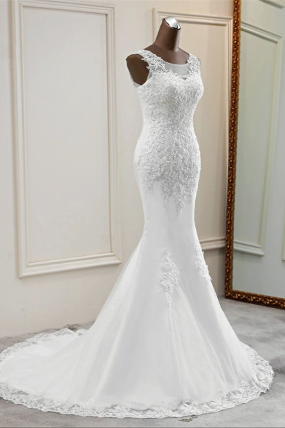 BMbridal Stunning Jewel Sleeveless White Wedding Dresses White Mermaid Beadings Bridal Gowns