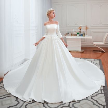 BMbridal Elegant 3/4 Sleeves Princess Satin Wedding Dress Online