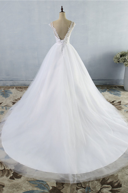 BMbridal Elegant Jewel Tulles Lace Wedding Dress Sleeveless Appliques Beadings Bridal Gowns Online