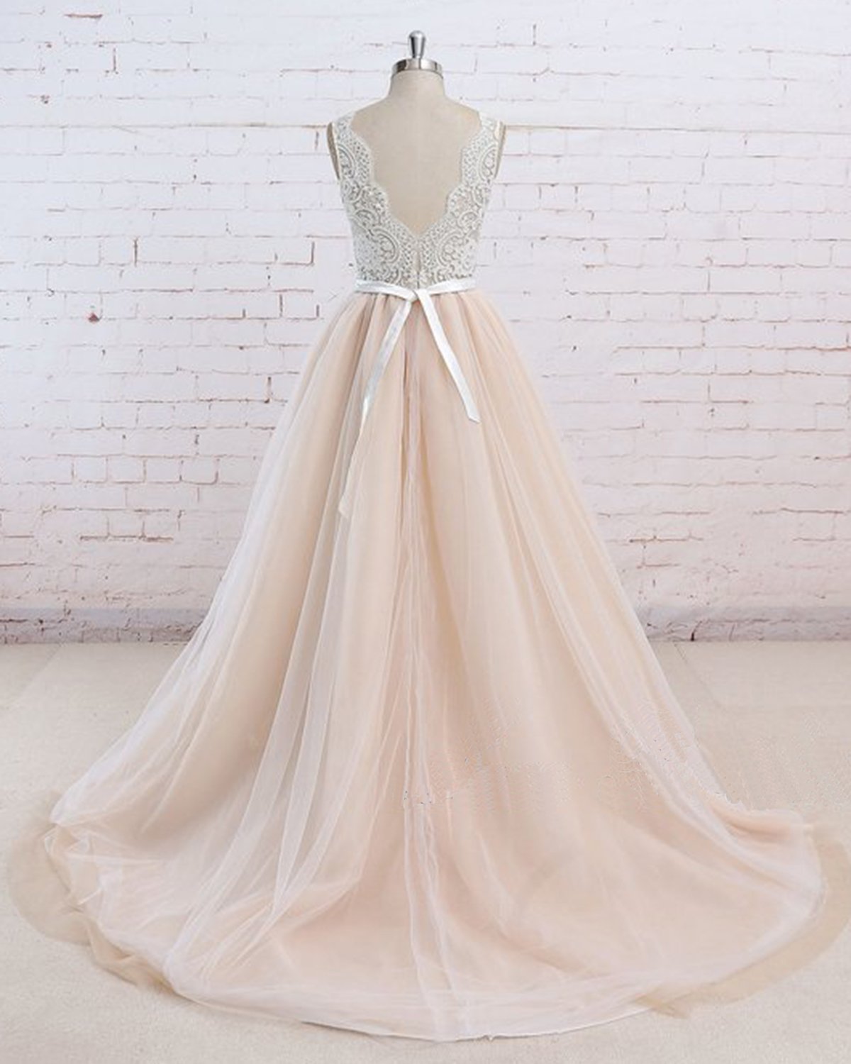 BMbridal AffordableBlush Pink Tulle Wedding Dress Ivory Lace V-Neck Vintage Bridal Gowns On Sale