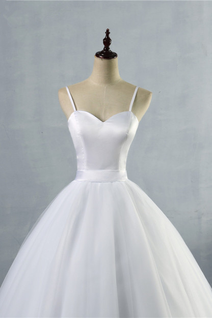 BMbridal Glamorous Spaghetti Straps Sweetheart Wedding Dresses White Sleeveless Bridal Gowns Online