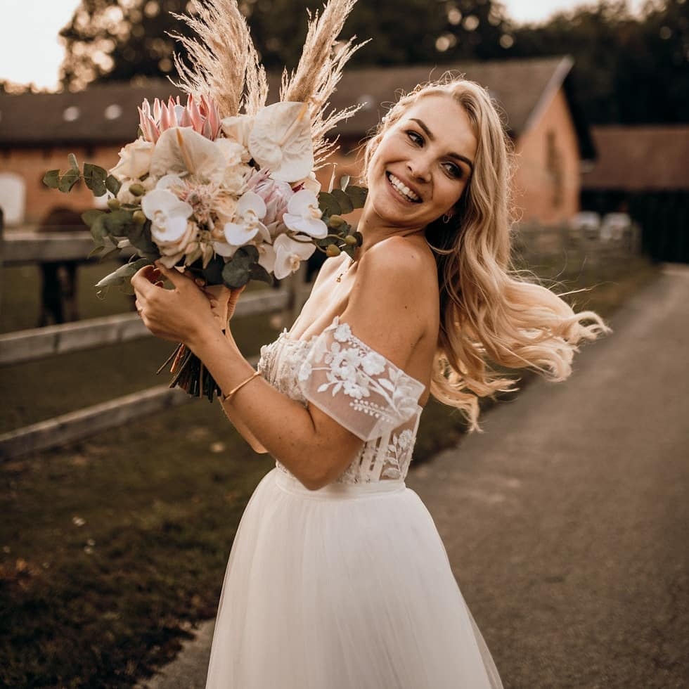 Bmbridal Off-the-Shoulder Tulle Wedding Dress Boho Lace Long-BMbridal