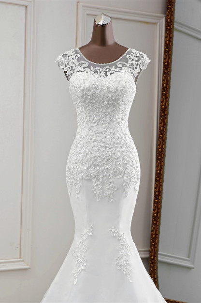 BMbridal Gorgeous Jewel Sleeveless White Lace Mermaid Wedding Dresses with Appliques