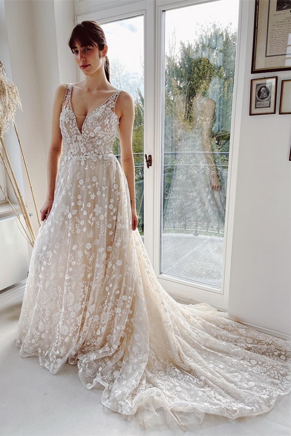 Bmbridal Beautiful V-Neck Wedding Dress Lace Sleeveless Online-BMbridal