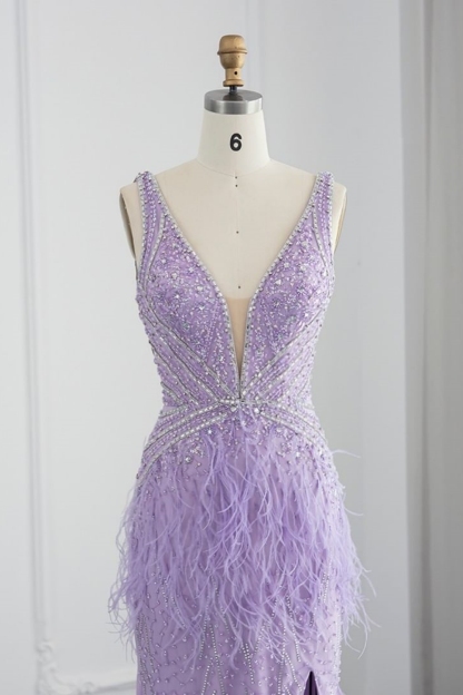 Bmbridal Black Floor-Length V-Neck Sleeveless Prom Dresses with Appliques