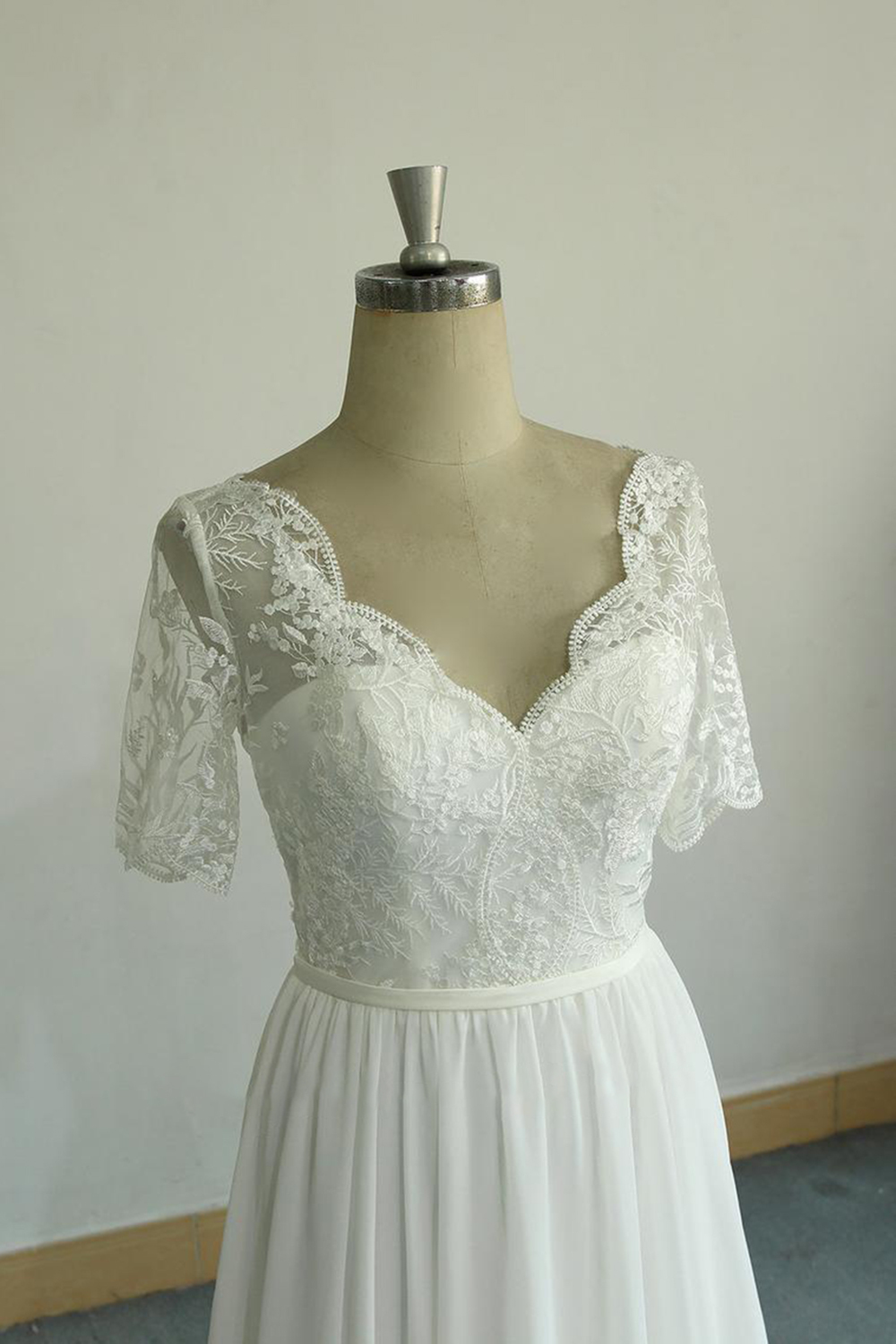 BMbridal Affordable Halfsleeves V-neck Chiffon Wedding Dresses White A-line Ruffles Bridal Gowns Online-BMbridal