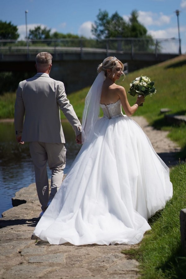 Bmbridal White Princess Wedding Dress Sweetheart Long On Sale-BMbridal