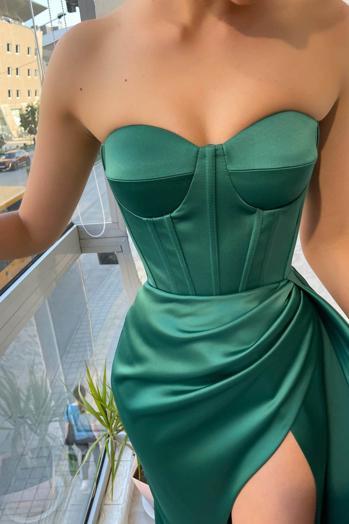 Bmbridal Dark Green Mermiad Sweetheart Ruffles Prom Dress with Split