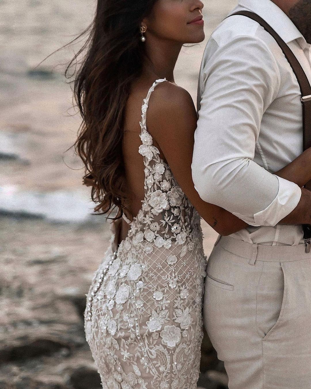 Charming V-Neck Long Mermaid Floral Wedding Dress with Lace Backless