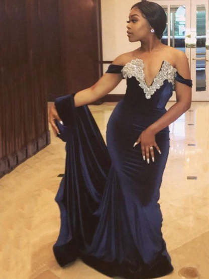 Gorgeous Mermaid Sleeveless Off-the-Shoulder Applique Velvet Prom Dresses