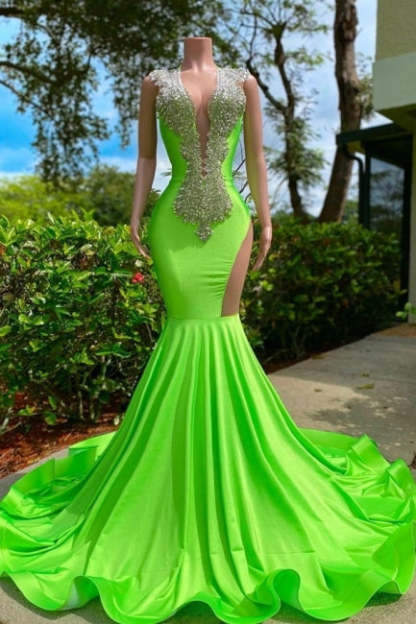 Gorgeous Sequined V-neck Sleeveless Stretch Satin Mermaid Prom Dress with Appliques-BMbridal.com