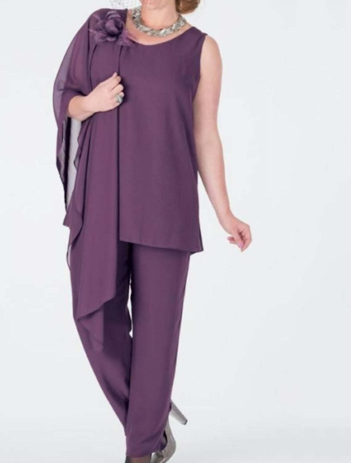 Elegant Mother of the Bride Pantsuits in Chiffon with Jacket