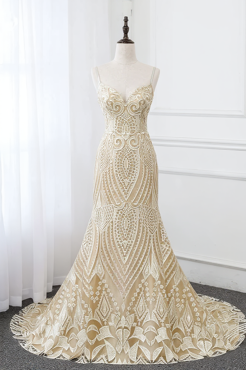 BMbridal Sexy Spaghetti Straps Appliques Ivory Wedding Dresses V-Neck Sleeveless Bridal Gowns-BMbridal