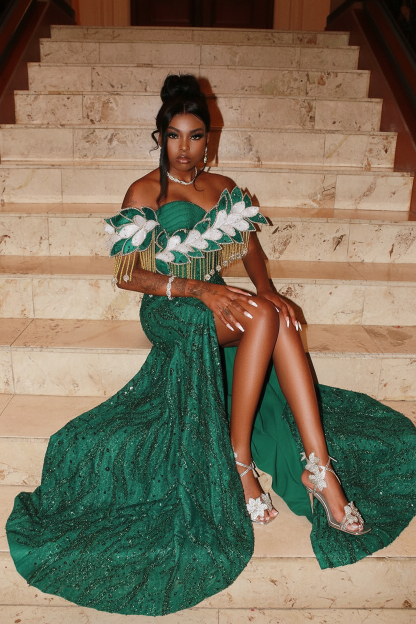 Emerald Green - Lace Mermaid Gown