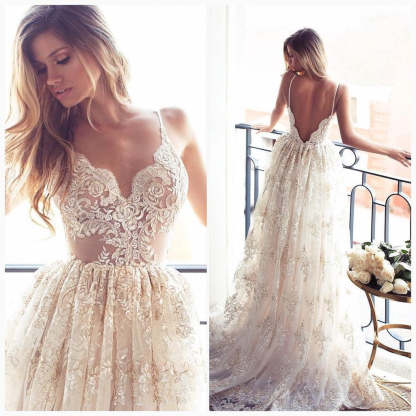 Lace Appliques Elegant V-Neck Prom Dress Tiered Backless Sleeveless Evening Dress-BMbridal.com