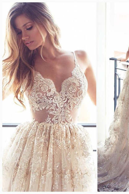 Lace Appliques Elegant V-Neck Prom Dress Tiered Backless Sleeveless Evening Dress-BMbridal.com