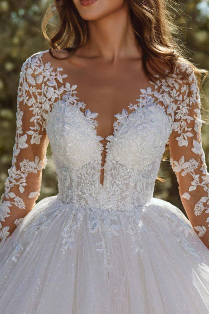Modern A-line Lace Tulle Appliques Wedding Dress With Long Sleeves-BMbridal.com