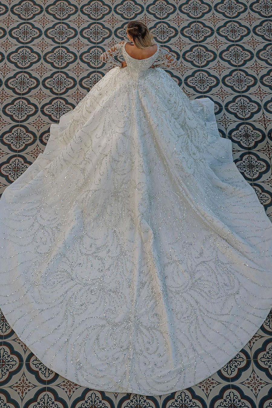 Stuning Luxus Long Sleeve Ball Gown Wedding Dresses Bridal Gown-BMbridal.com