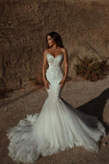 Stunning Sweetheart Beading Mermaid Wedding Gown Sleeveless Tulle Bridal Dress-BMbridal.com