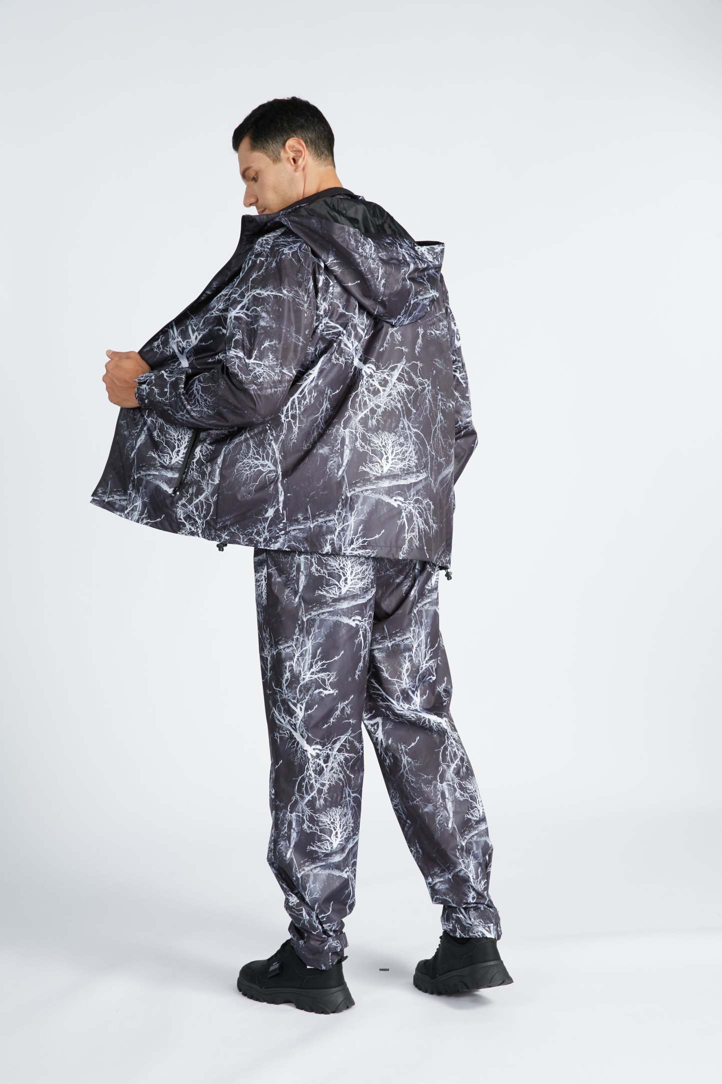 SWISSWELL Men's Lightweight Waterproof Raincoat Jacket- ZPK000806|Swisswell