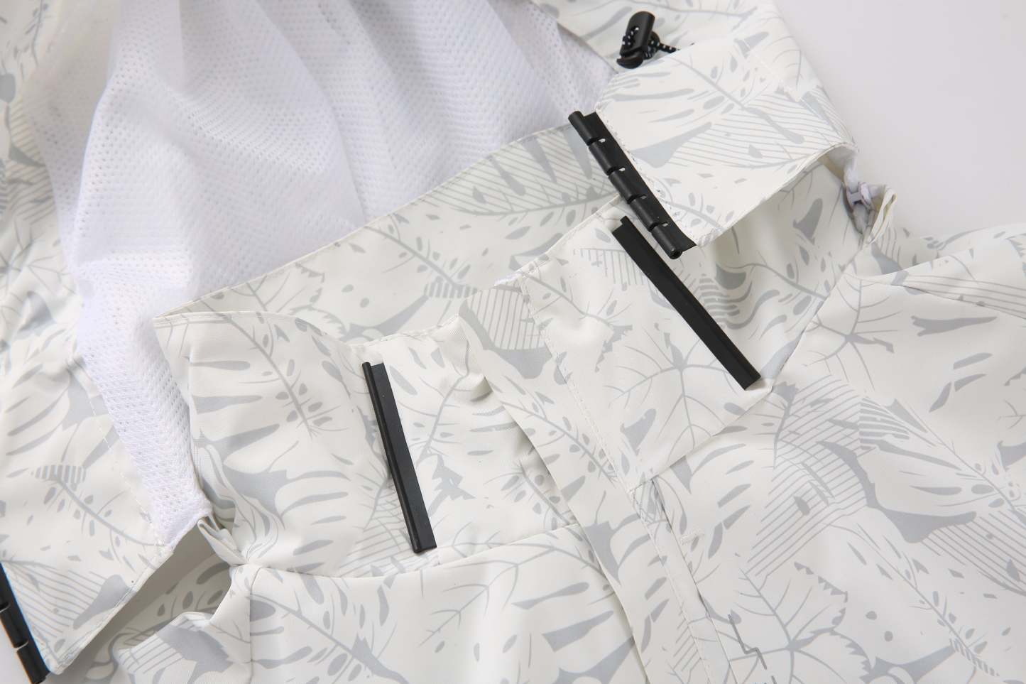 SWISSWELL Men's Windbreaker Rain Jacket Lightweight Hooded Raincoat -CUMRC01482|Swisswell