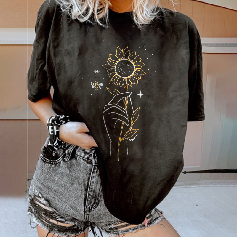 Minnieskull Ladies sunflower print loose T-shirt designer
