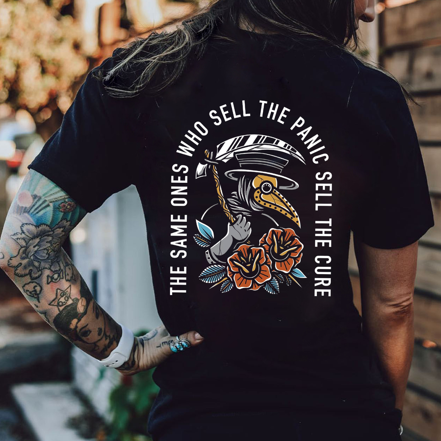 The Same Ones Who Sell The Panic Sell The Cure Print Women's T-shirt