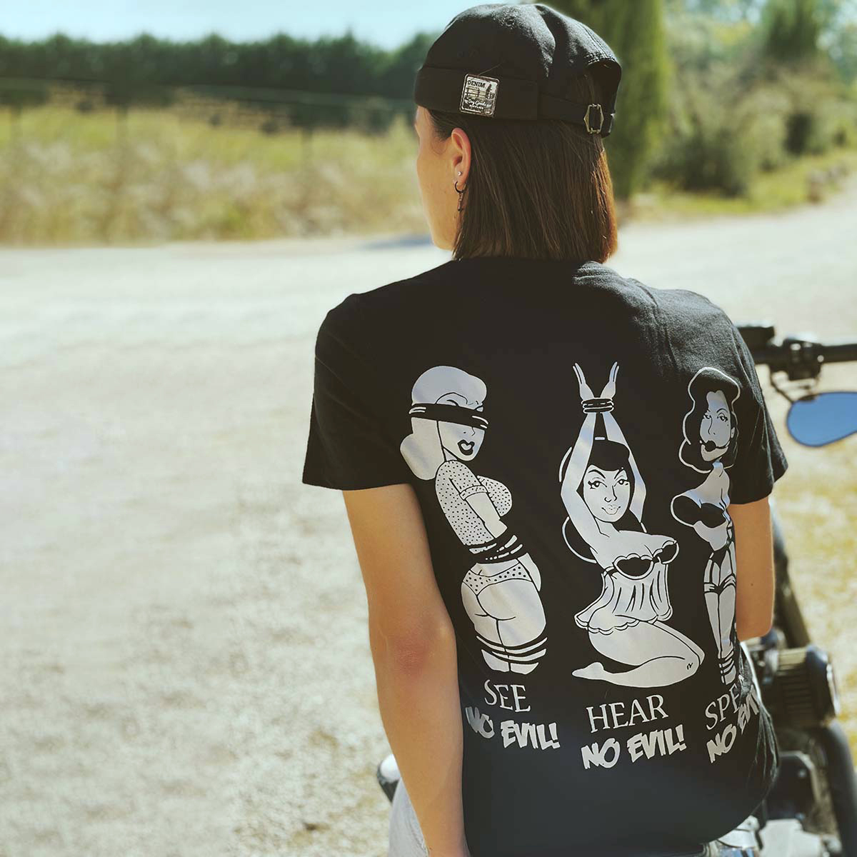 SEE NO EVIL! HEAR NO EVIL! SPEAK NO EVIL T-shirt designer